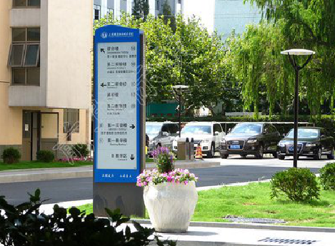 营山县哪些因素影响宣传栏的制作？